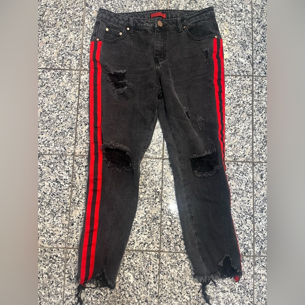 Signature8 Charcoal Denim with Red Tag